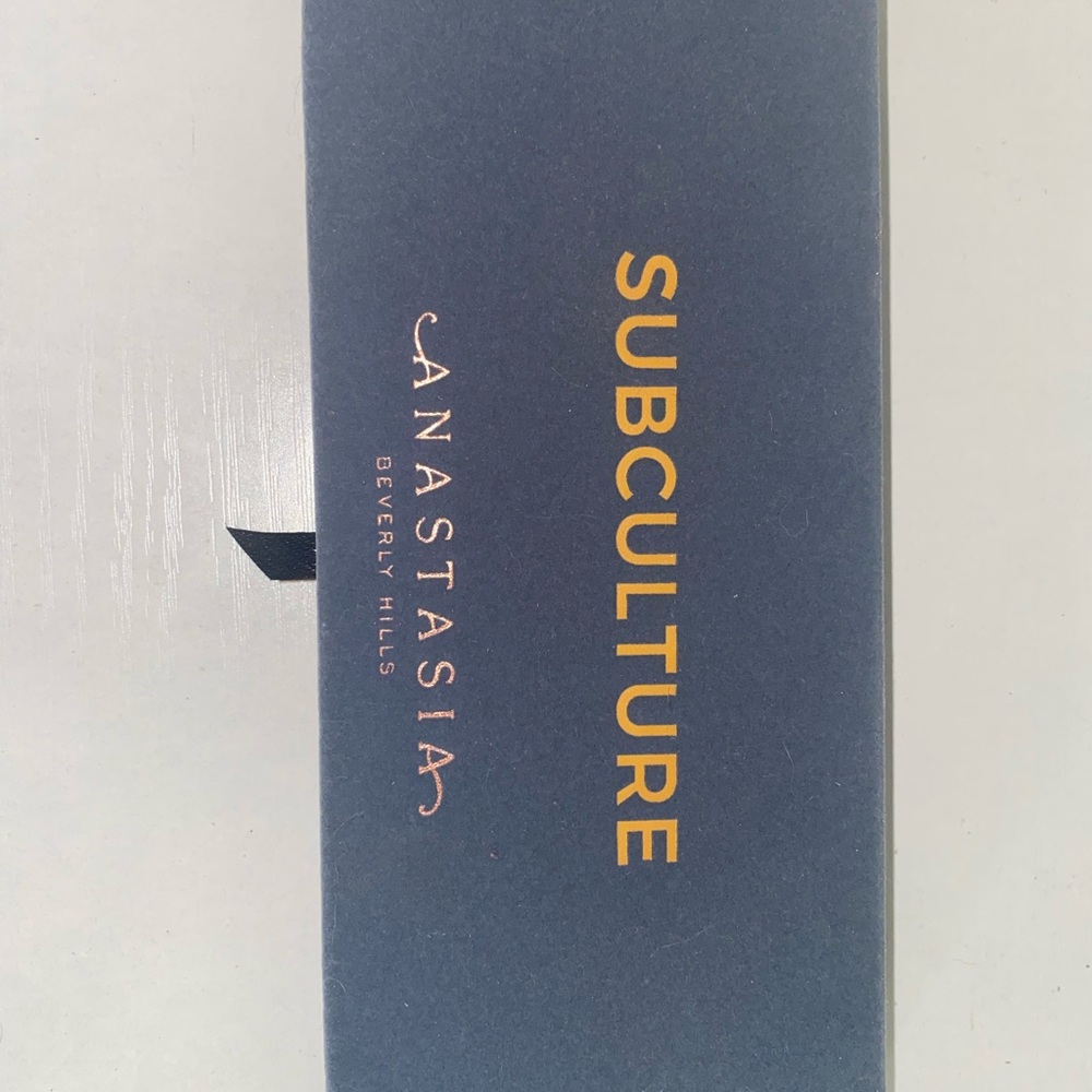 Anastasia Beverly Hills Subculture Eyeshadow Palette